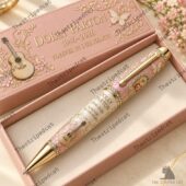 Commemorative Dolly Parton themed pen in presentation box