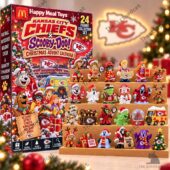 Kansas City Chiefs Scooby-Doo Christmas advent calendar 24-piece figure set